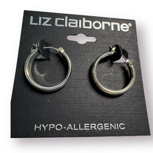 Liz Claiborne Earrings Silver‎ Toned Metal 1.25" diameter BNWT - Picture 1 of 3